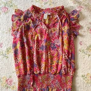 women’s blouse